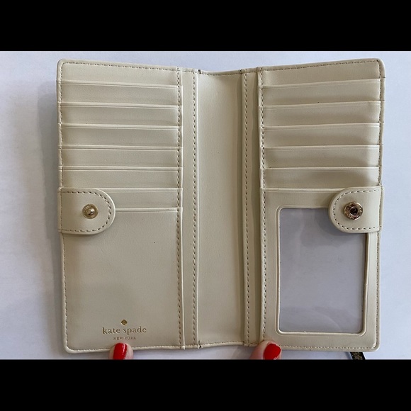 Kate Spade Wallet - Picture 3 of 4